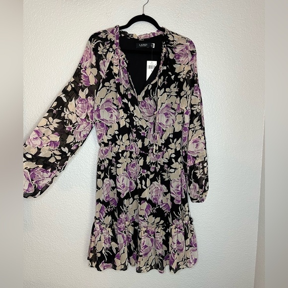 NWT Lauren Ralph Lauren Dress Size
10 Ruffled Neck Keyhole Tie
Raglan - Picture 6 of 10